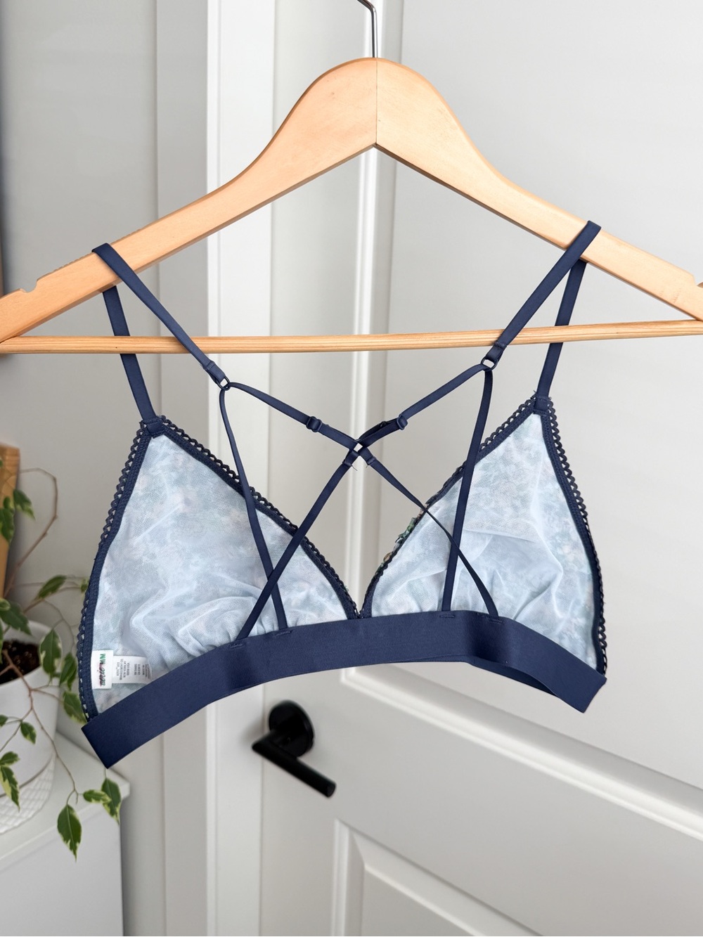 AERIE Floral Ruffle Bralette - Picture 4 of 10